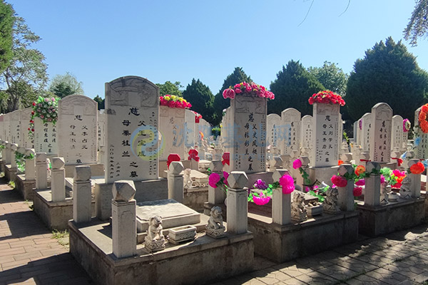 回龙岗墓园 回龙岗墓园